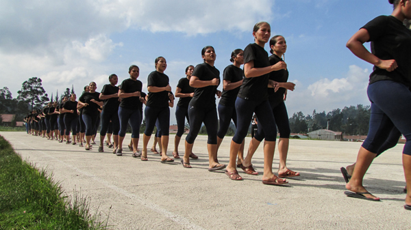 Para la mujer policía, el sacrificio es labor de todos los días –  Ministerio de Gobierno